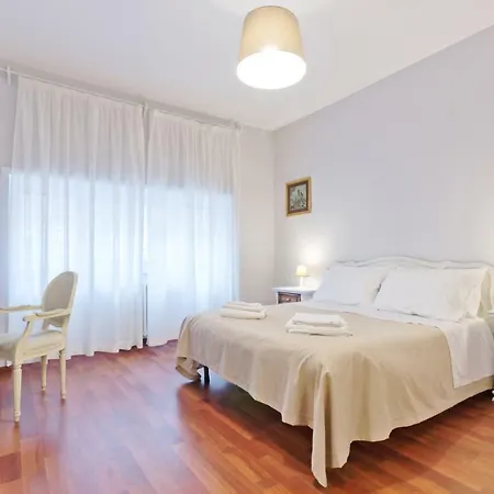 Liberty Trastevere B&B-3